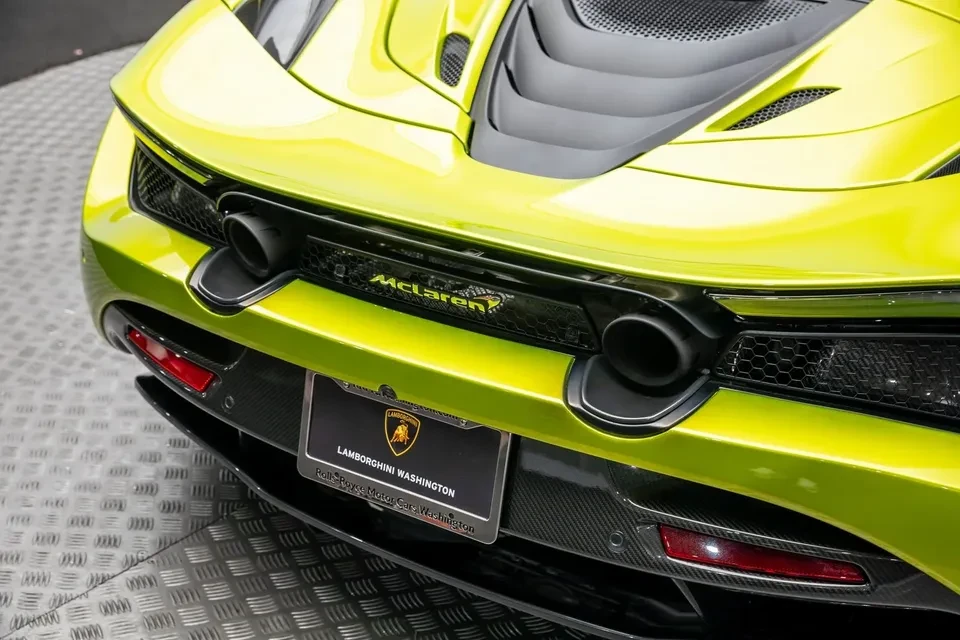 2023 McLaren 720S Spider - Image 7 of 15