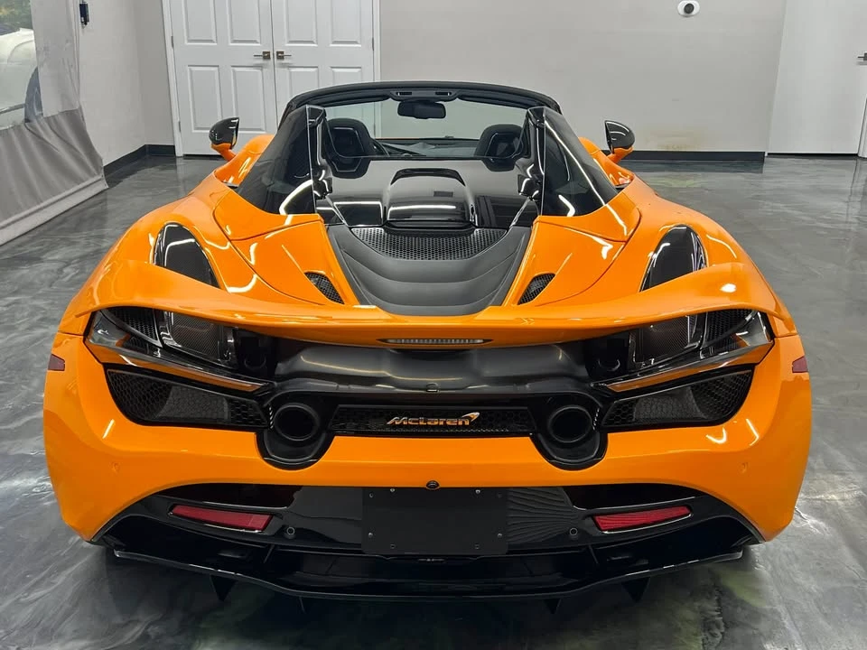 2023 McLaren 720S - Image 19 of 20
