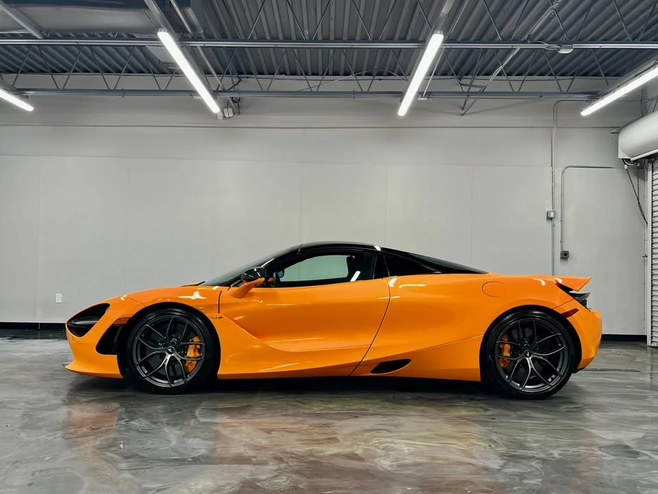2023 McLaren 720S - Image 4 of 20