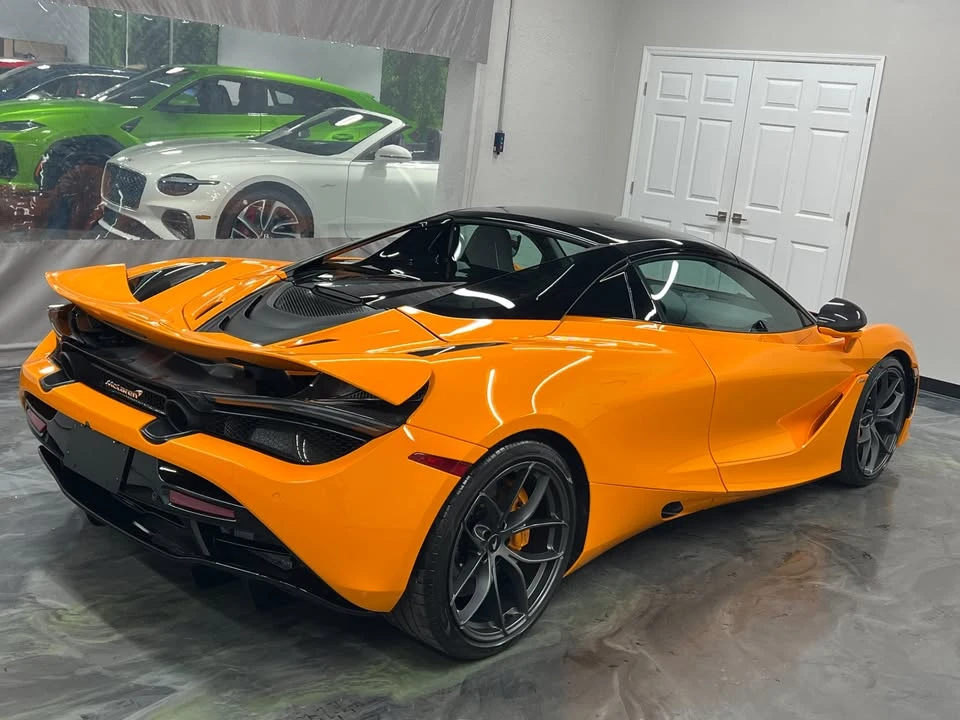 2023 McLaren 720S - Image 9 of 20