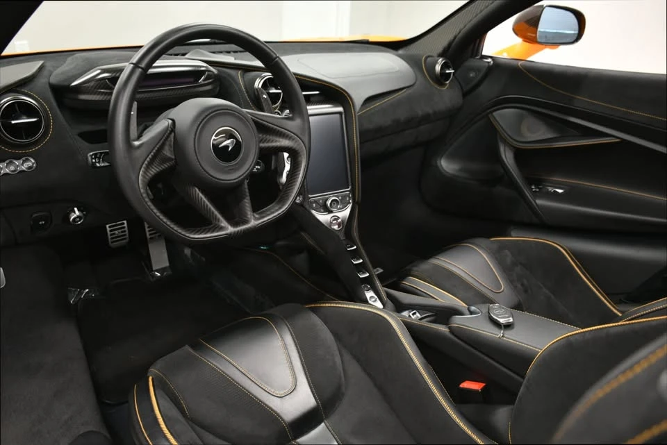 2023 McLaren 720S - Image 15 of 20