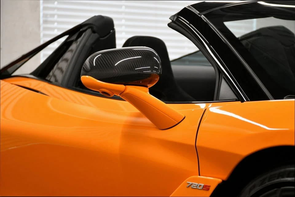 2023 McLaren 720S - Image 19 of 20