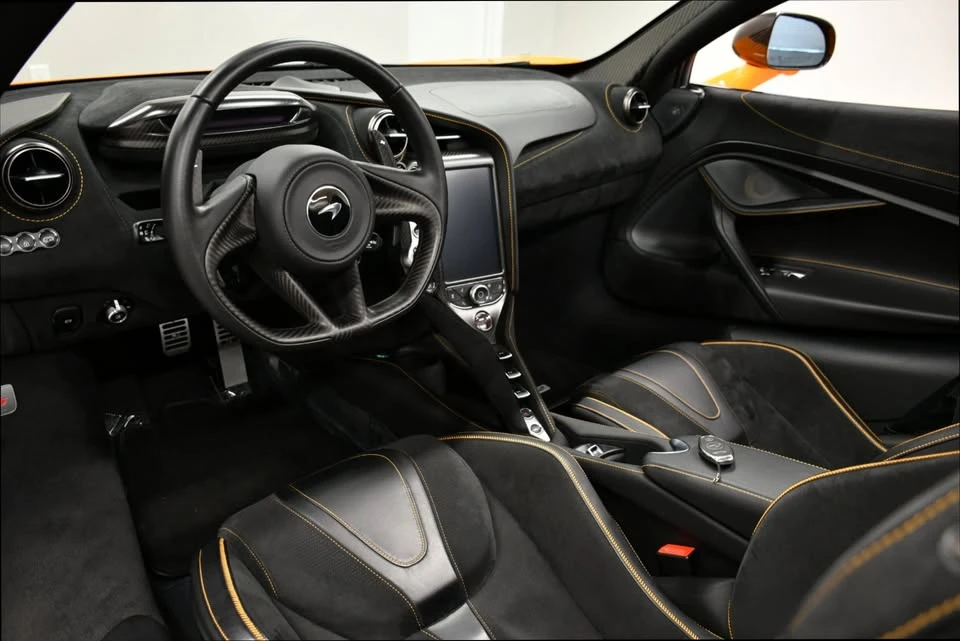 2023 McLaren 720S - Image 13 of 19