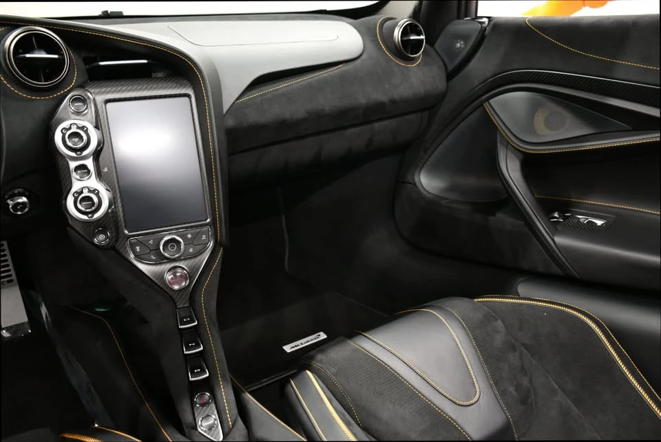 2023 McLaren 720S - Image 14 of 19