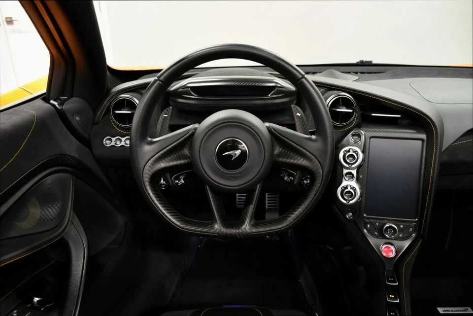2023 McLaren 720S - Image 17 of 19