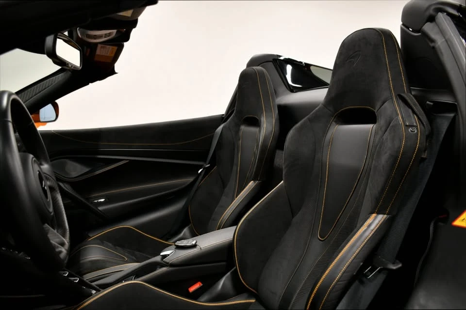 2023 McLaren 720S - Image 16 of 19