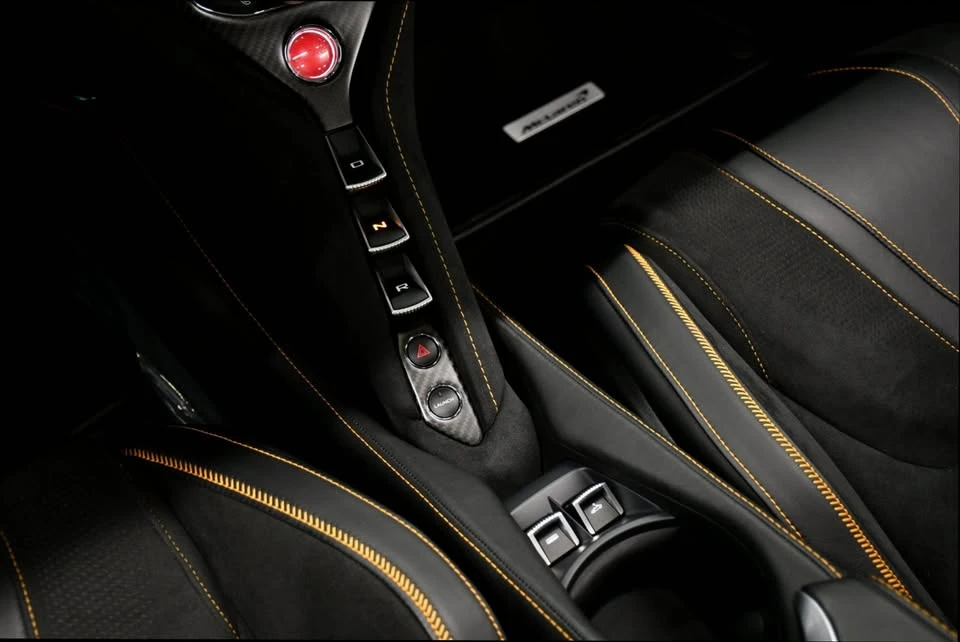 2023 McLaren 720S - Image 18 of 19