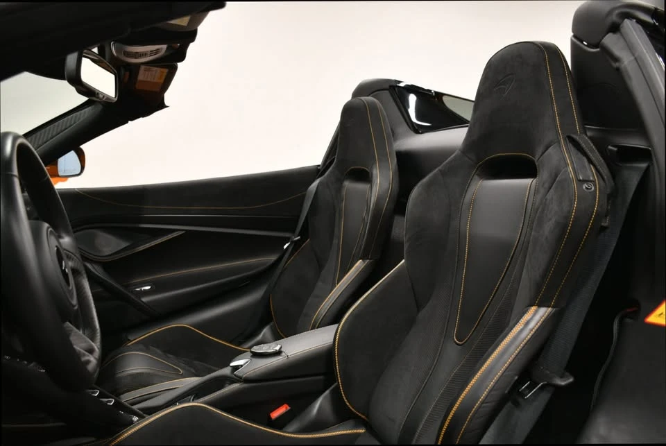 2023 McLaren 720S - Image 16 of 19