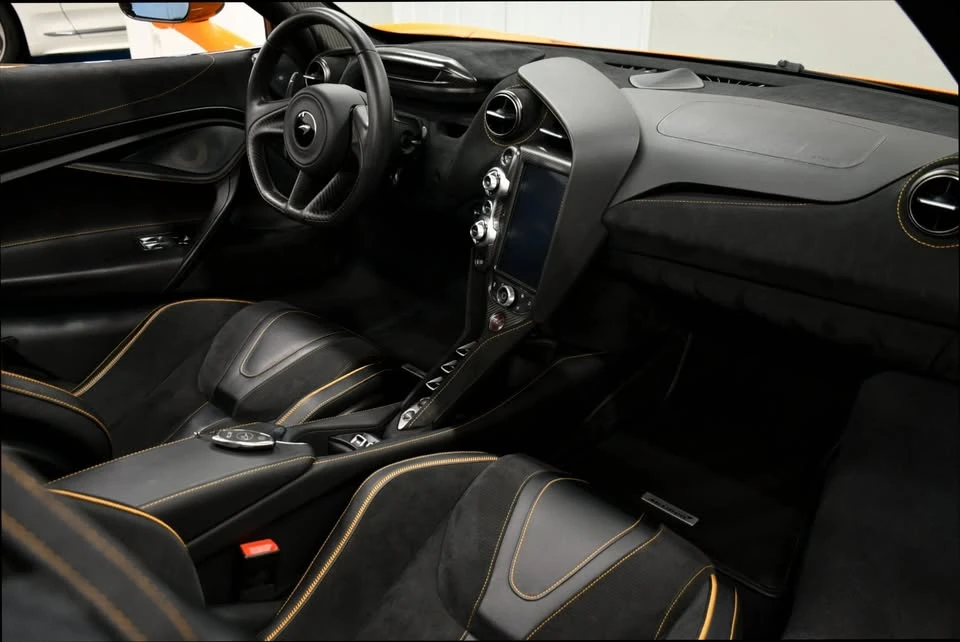 2023 McLaren 720S - Image 19 of 19