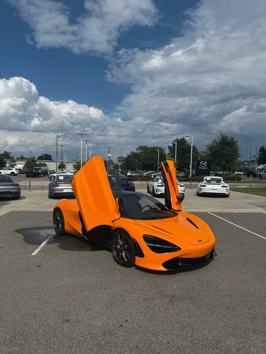 2023 McLaren 720S Spider - Image 13 of 15