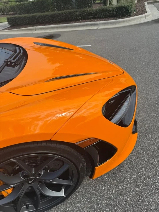 2023 McLaren 720S Spider - Image 7 of 15