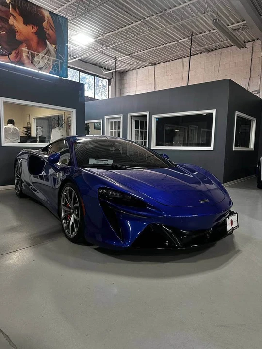 2023 McLaren Artura - Image 5 of 5