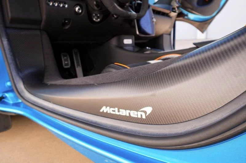 2023 McLaren - Image 19 of 20