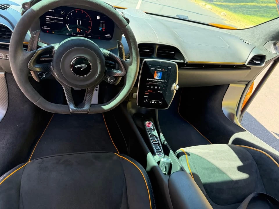 2023 McLaren Artura - Image 7 of 8
