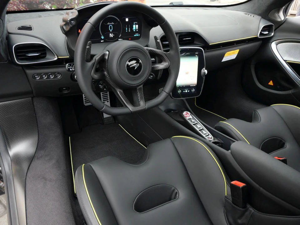 2023 McLaren Artura - Image 8 of 24