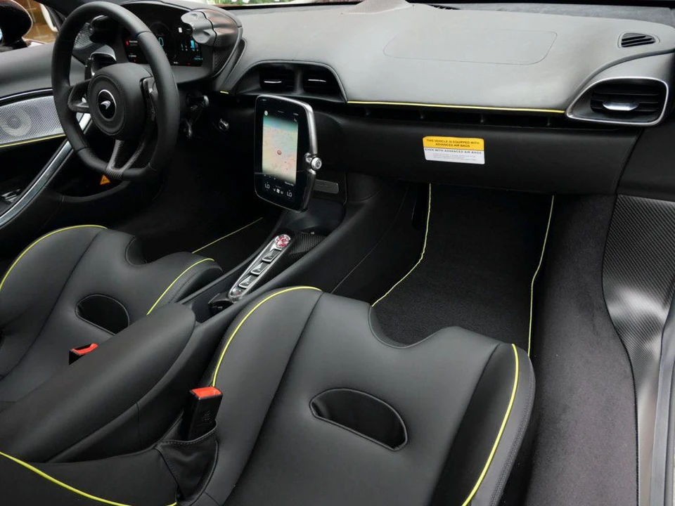2023 McLaren Artura - Image 10 of 24