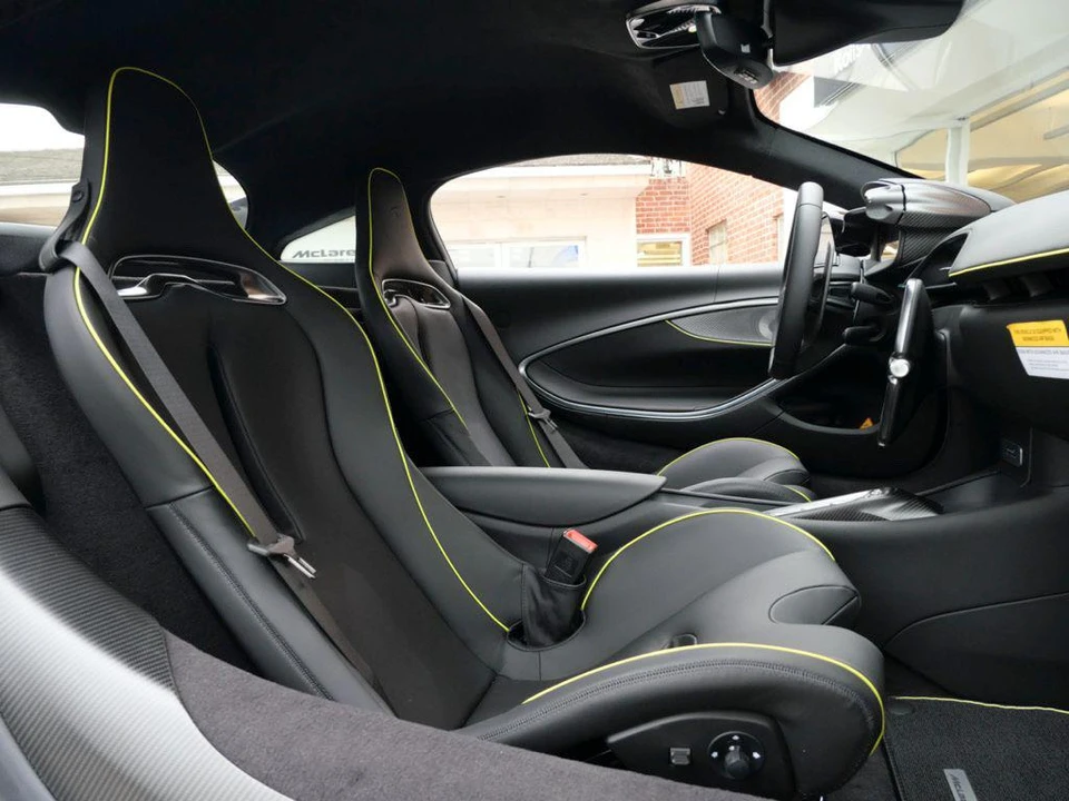 2023 McLaren Artura - Image 12 of 24