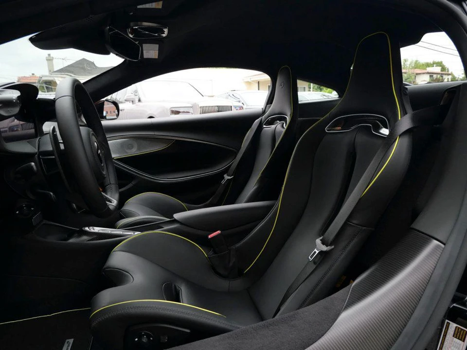 2023 McLaren Artura - Image 20 of 24