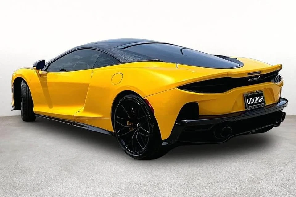 2023 McLaren GT - Image 2 of 14
