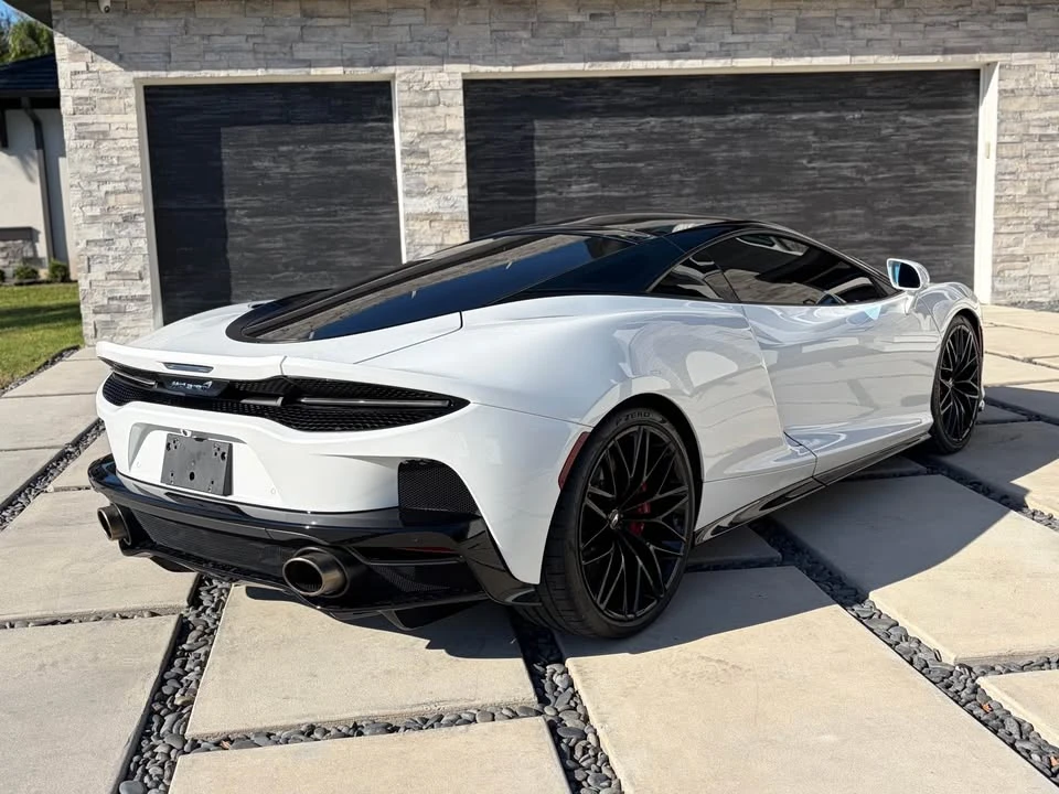 2023 McLaren GT - Image 8 of 19