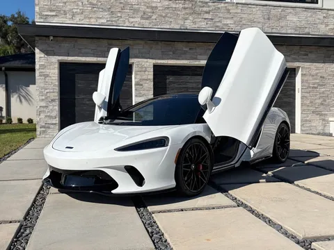 2023 McLaren GT Coupe