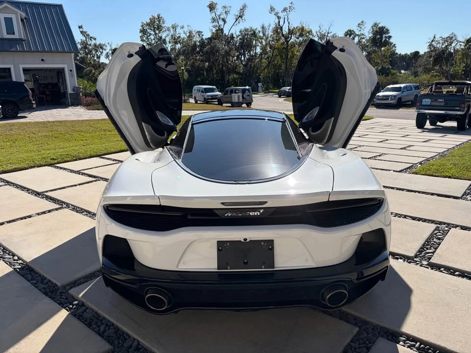 2023 McLaren GT - Image 4 of 19