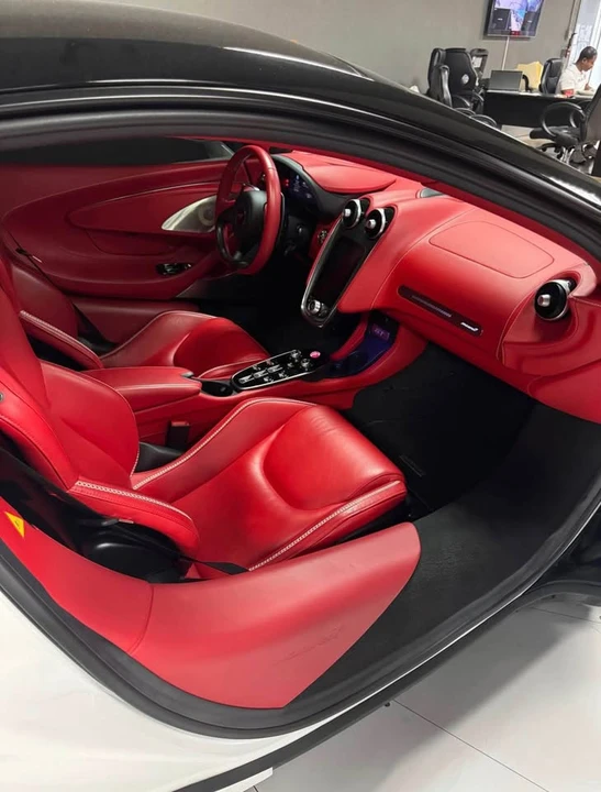 2023 McLaren GT - Image 9 of 9