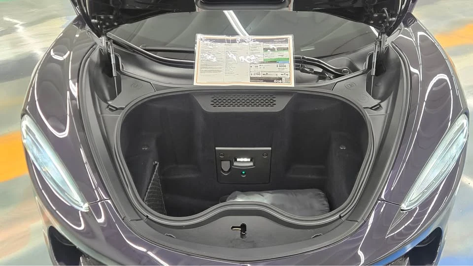 2023 McLaren GT - Image 15 of 20