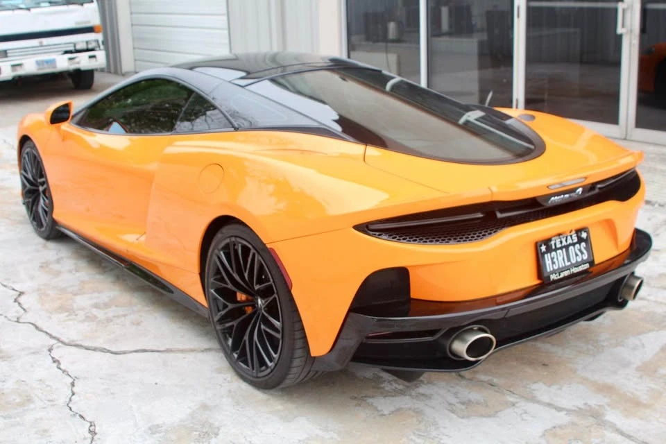 2023 McLaren GT - Image 10 of 19