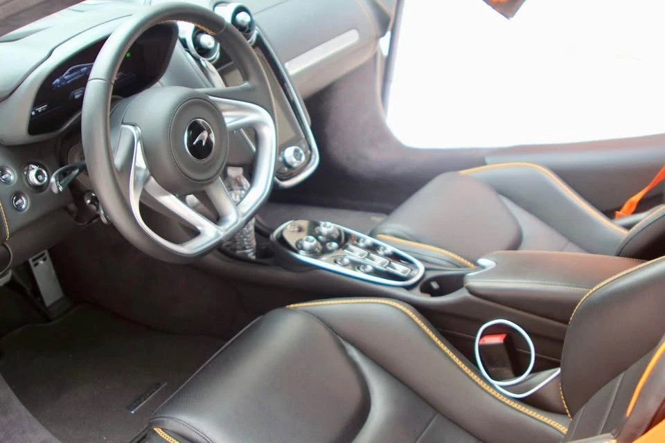 2023 McLaren GT - Image 12 of 19