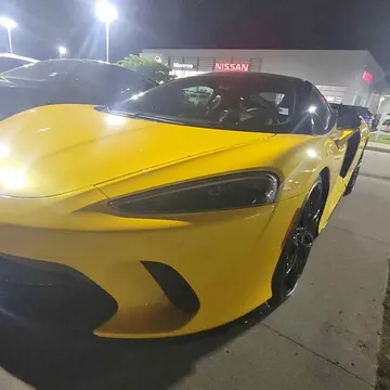 2023 McLaren GT