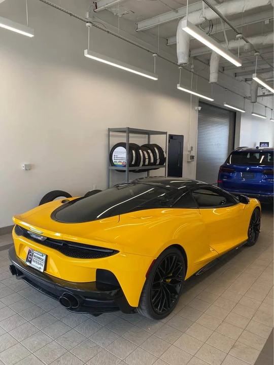 2023 McLaren GT - Image 3 of 16