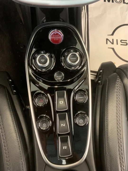 2023 McLaren GT - Image 5 of 11