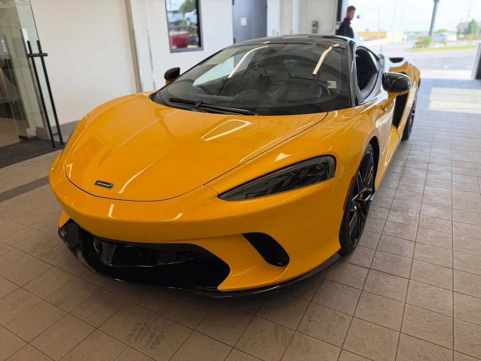 2023 McLaren GT - Image 2 of 7