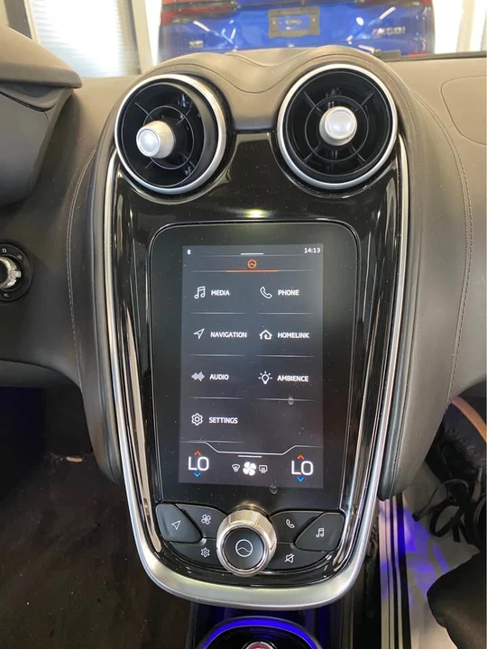 2023 McLaren GT - Image 15 of 16