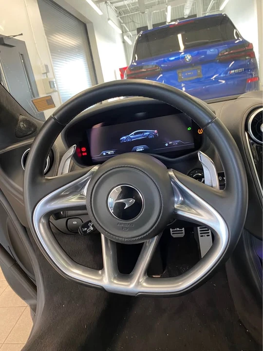 2023 McLaren GT - Image 14 of 16