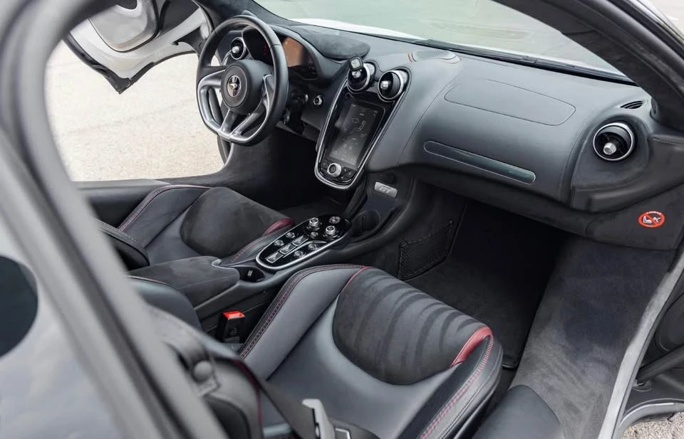 2023 McLaren GT - Image 5 of 5