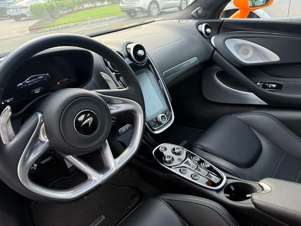 2023 McLaren GT - Image 5 of 7