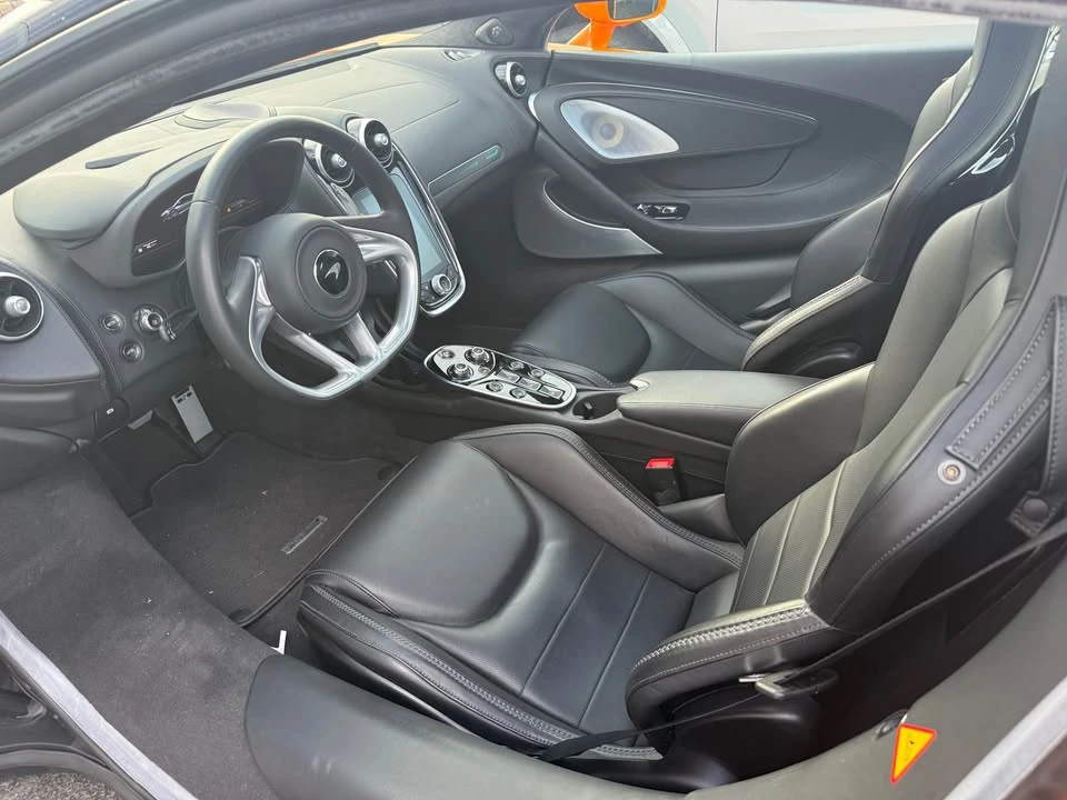 2023 McLaren GT - Image 6 of 7