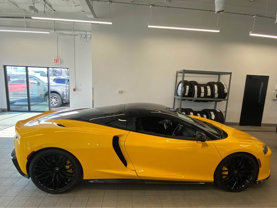 2023 McLaren GT - Image 3 of 16