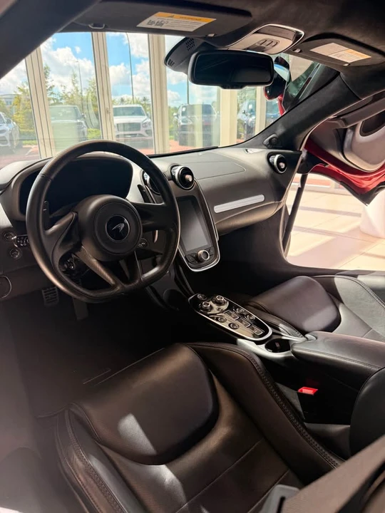 2023 McLaren GT - Image 8 of 11