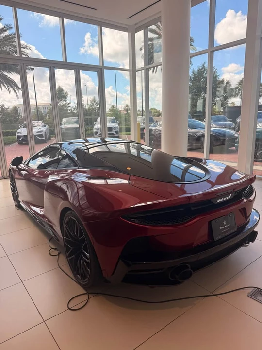 2023 McLaren GT - Image 6 of 11