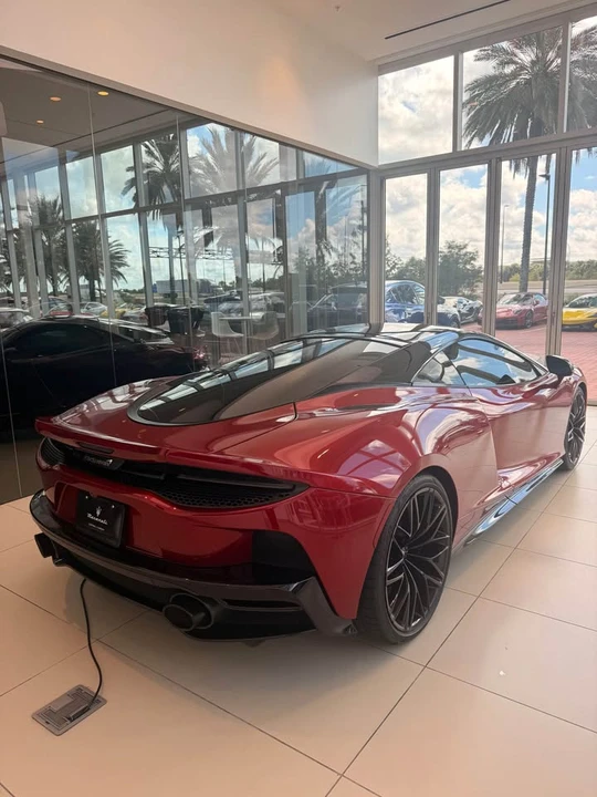 2023 McLaren GT - Image 7 of 11
