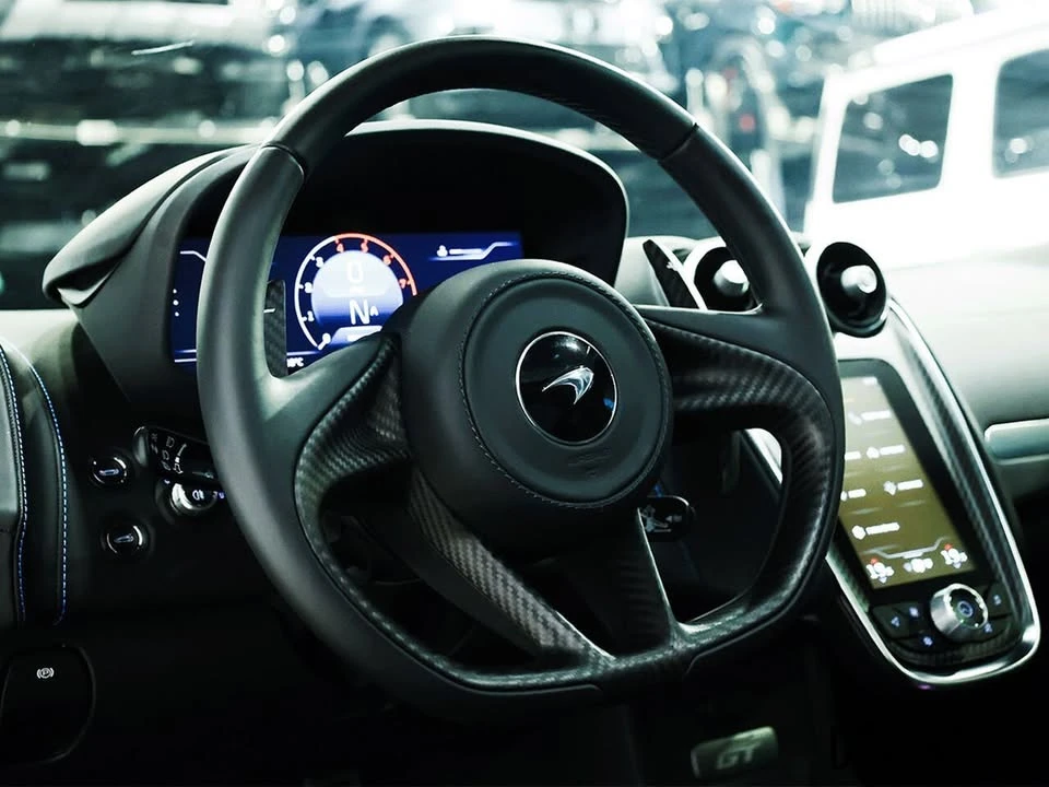 2023 McLaren GT - Image 17 of 20