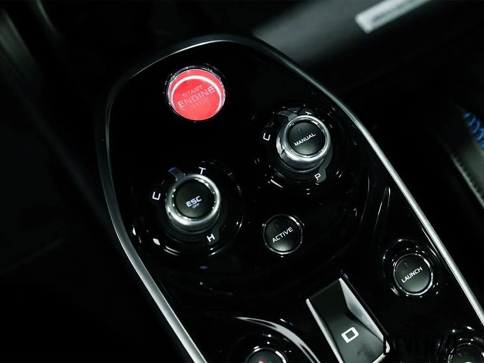 2023 McLaren GT - Image 16 of 20