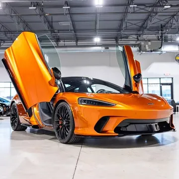 2023 McLaren GT