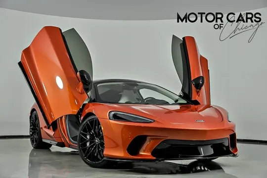 2023 McLaren GT