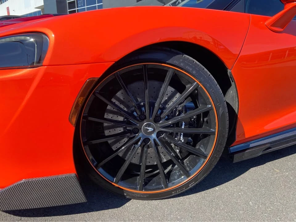 2023 McLaren GT - Image 2 of 20