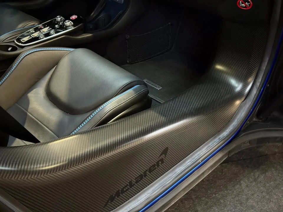 2023 McLaren GT - Image 12 of 18