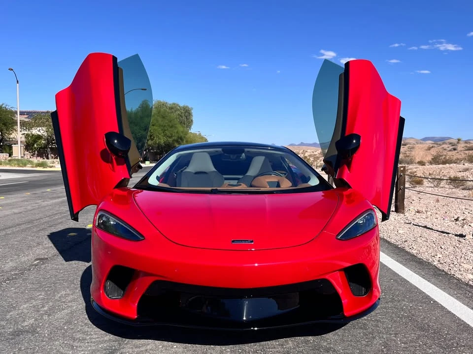 2023 McLaren GT - Image 5 of 10